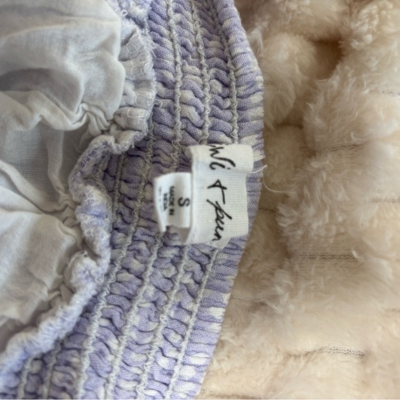 Lavender Crop Top - Picture 2 of 2